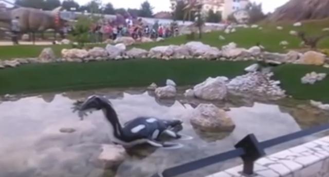 Svilajnac: Dinosaurus i vulkan u zelenom parkiću
